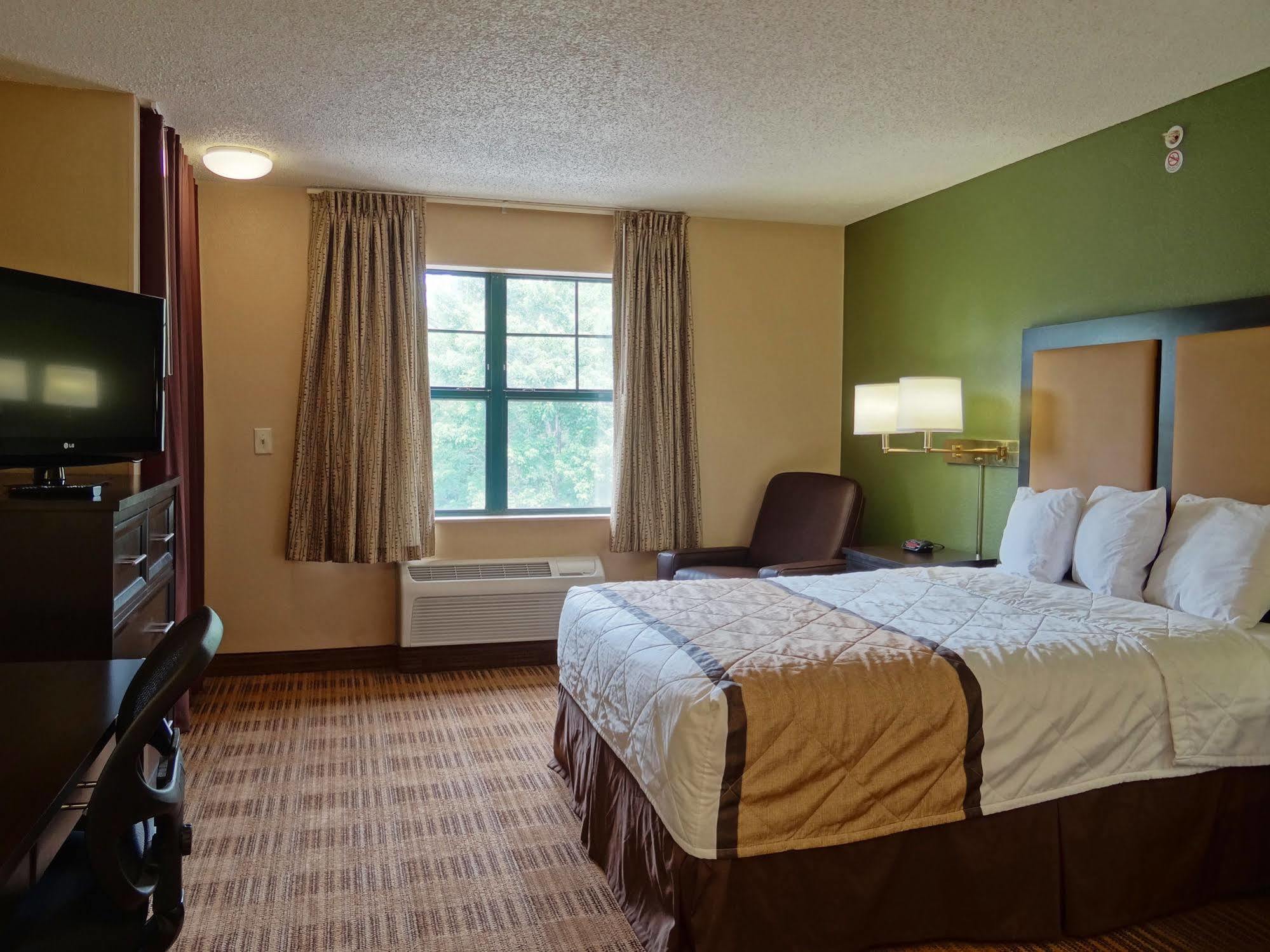 Extended Stay America Suites - Raleigh - Cary - Regency Parkway North Exterior photo
