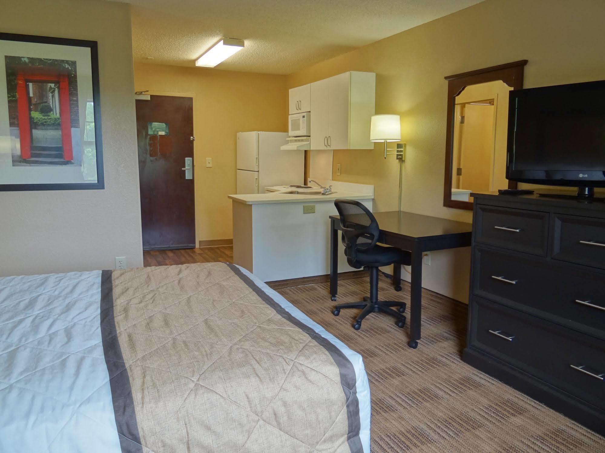 Extended Stay America Suites - Raleigh - Cary - Regency Parkway North Exterior photo